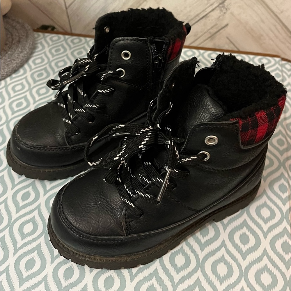 Kids boots, Carter’s,